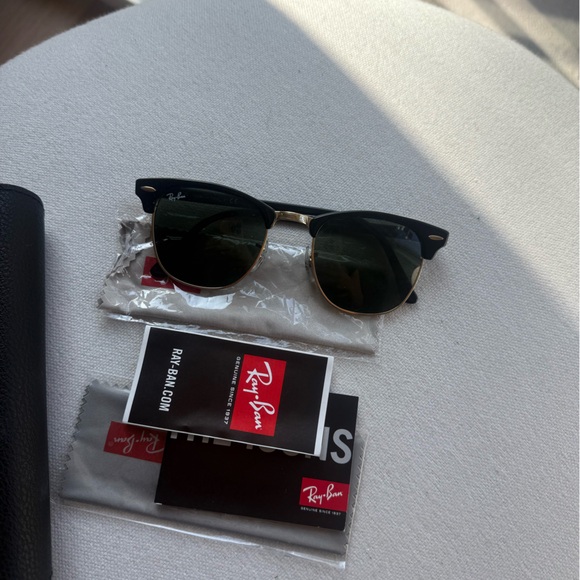 Ray-Ban Classic Black and Gold Sunglasses